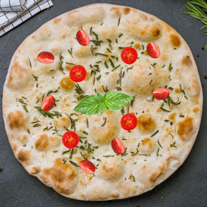Focaccia pomodorini e basilico