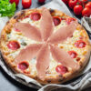 Pomodoro, fior di latte, 4 formaggi, cotto, tonno, salame piccante